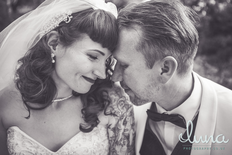 Black and white vintage styled bride and groom by Luna Photography