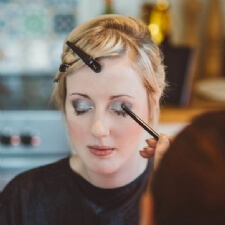 Mobile Professional Wedding Make-up Artist Nottingham : James Green Studio