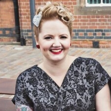 Mobile Professional Wedding Make-up Artist Nottingham : Lorna Lovecraft Photography