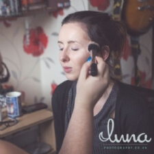 Mobile Professional Wedding Make-up Artist Nottingham : Luna Photography