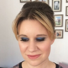 Makeup Artist Nottingham - Professional Mobile Wedding Makeup Artist. UK Bridal Makeup Artist.