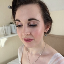 Makeup Artist Nottingham - Professional Mobile Wedding Makeup Artist. UK Bridal Makeup Artist.