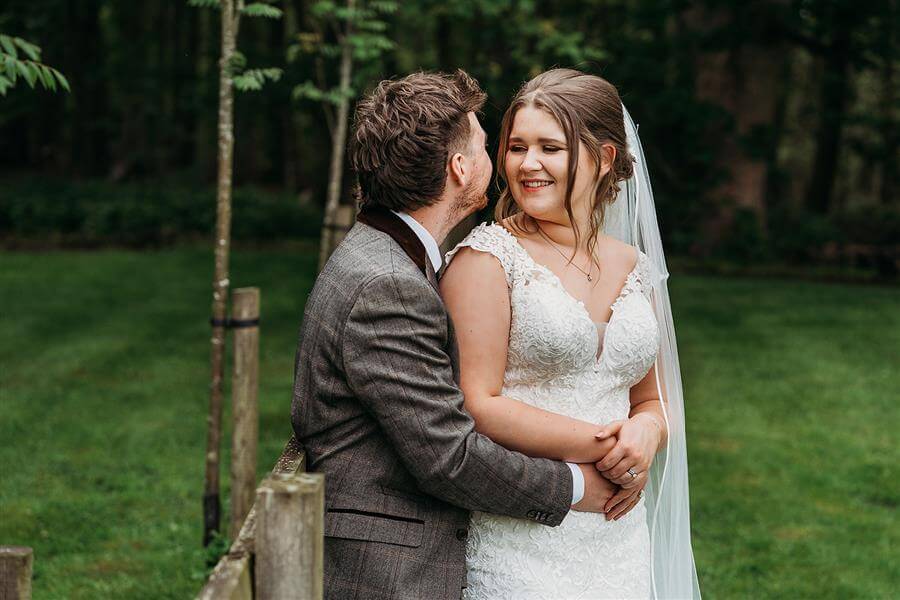 Hazel Gap Wedding Couple